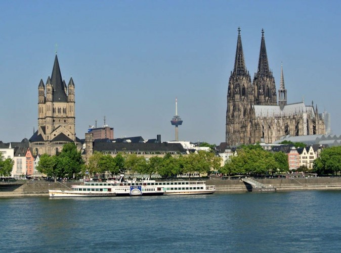 SchoeneAussichtenTouristik-Koeln-cologne-1281065_1280