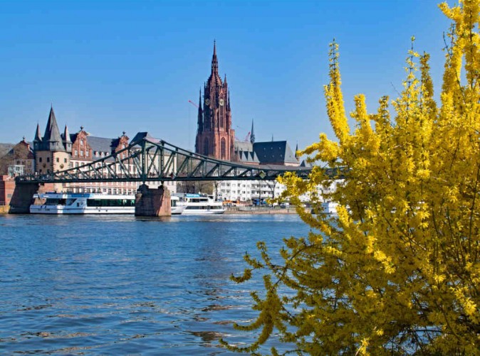 0181_SchoeneAussichtenTouristik-Frankfurt-2195288_pixabay