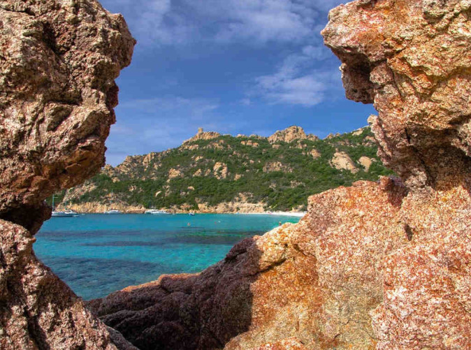 0031_corsican-3735231_1280